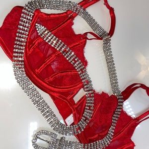 Sparkly rhinestone belt